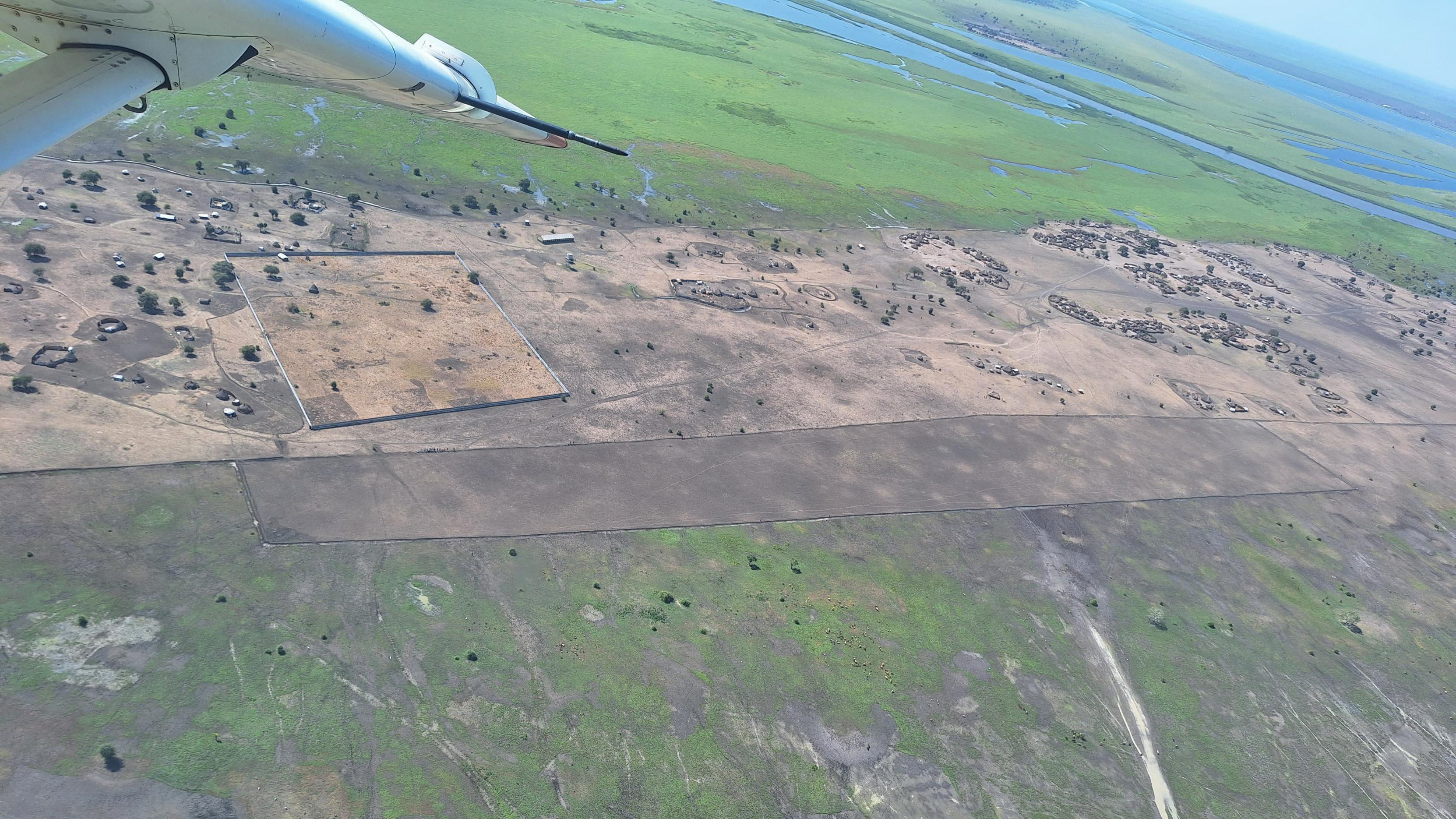 First landing at Torpuot Airstrip by Jono Pound