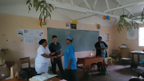 Kelin receiving her VHV certificate