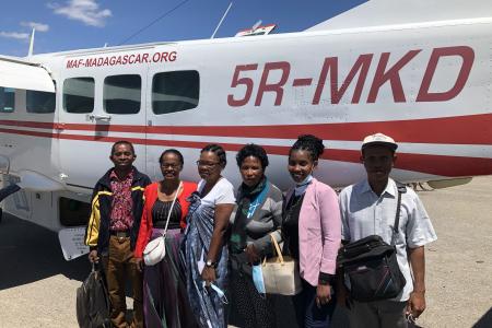 MAF flies SIL/Wycliff for conference