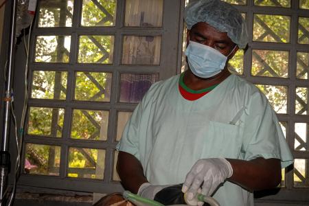 Anaesthesiologist Olivier Rakotomampianina 