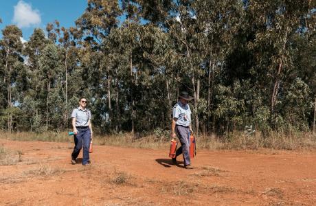 Pilot safety meeting in Arnhem Land