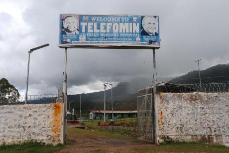 Front entrance of the Telefomin Hospital.